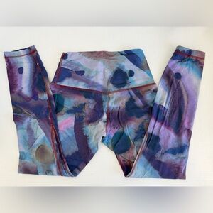 Lululemon Align High-Rise Pant 25”
Ink Islands Twice Blue Multi